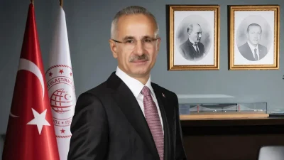 Ulaştırma ve Altyapı Bakanı Abdulkadir Uraloğlu, başkentin ulaşım ağını güçlendirecek