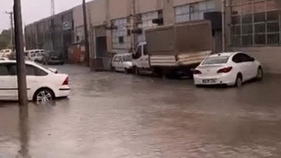 Meteoroloji Genel Müdürlüğü’nün kritik uyarılarının ardından Bursa’nın İnegöl ilçesinde aniden