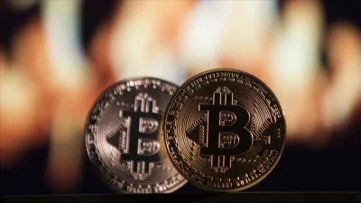 Kripto para piyasalarında hareketli saatler yaşanırken, lider kripto para birimi