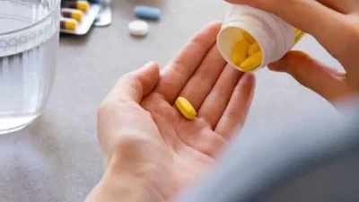 Baş ağrısından eklem sızılarına kadar her fırsatta el uzattığımız ibuprofen