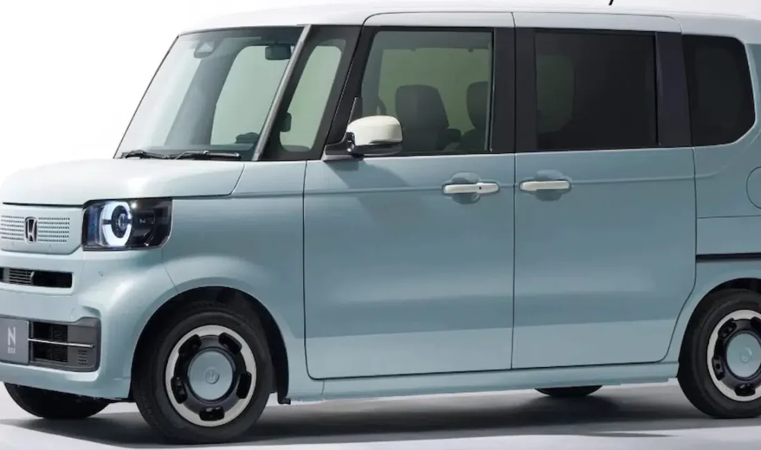 Otomobil dünyasında kartlar yeniden dağıtılıyor. Honda, özellikle kendi evinde satış