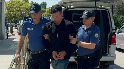 Adana’da tatilini geçiren bir uzman çavuşun, eğlenmek için gittiği barda