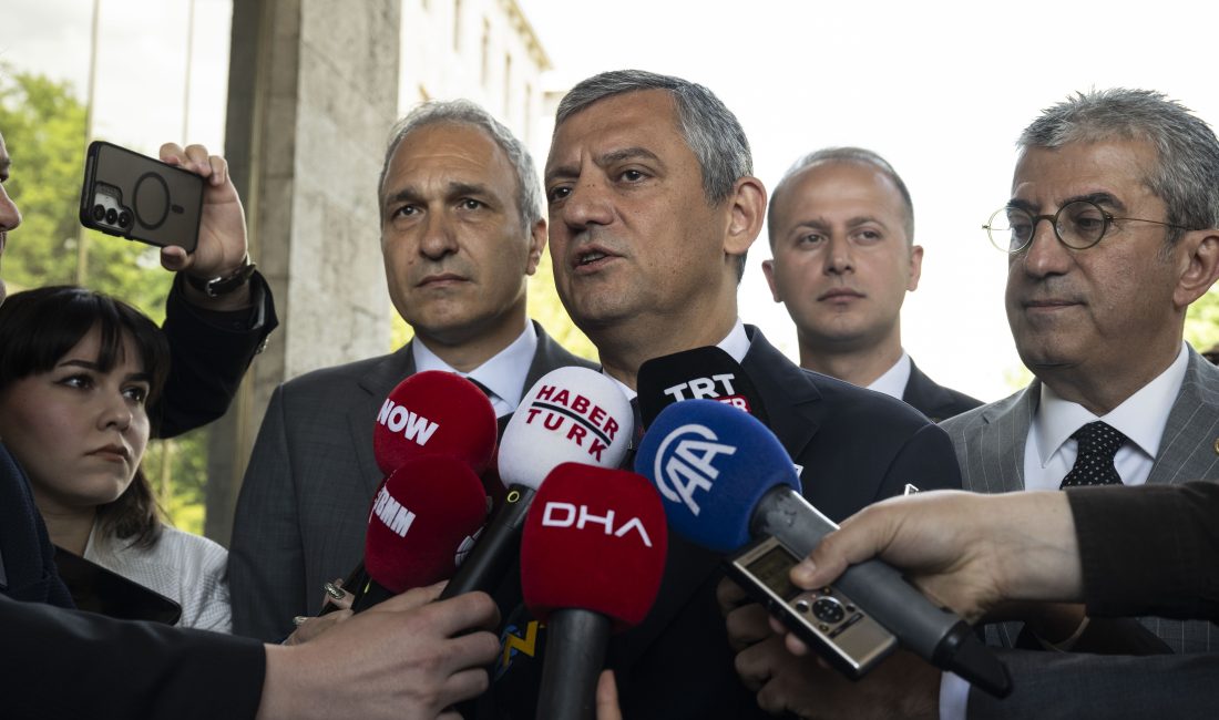 Cumhuriyet Halk Partisi’nde Antalya Büyükşehir Belediyesi aday belirleme sürecine yönelik