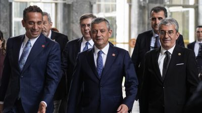 CHP’de Kemal Kılıçdaroğlu’nun dönüşü sonrası Özgür Özel ve ekibinin başlattığı