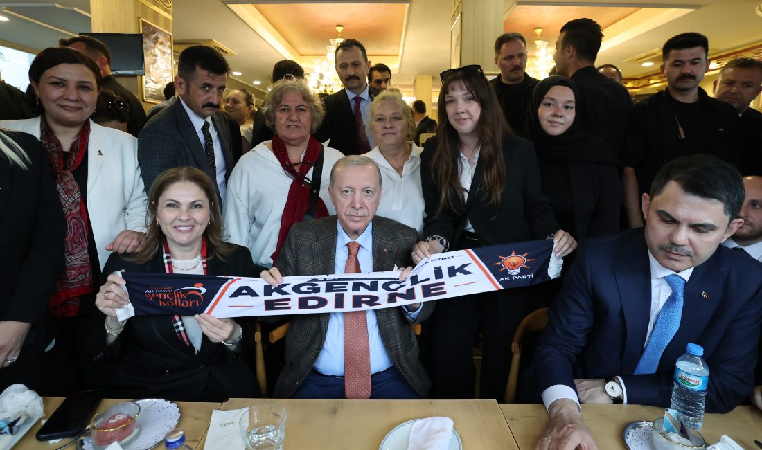 Cumhurbaşkanı Recep Tayyip Erdoğan, Selimiye Camisi’nin tarihi açılışı için gittiği