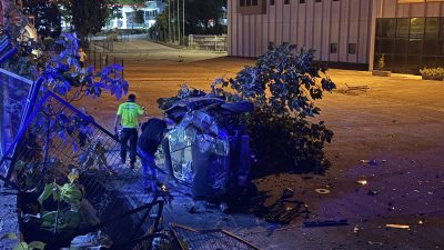 Bursa’nın Osmangazi ilçesinde gece yarısı meydana gelen feci kazada, başka