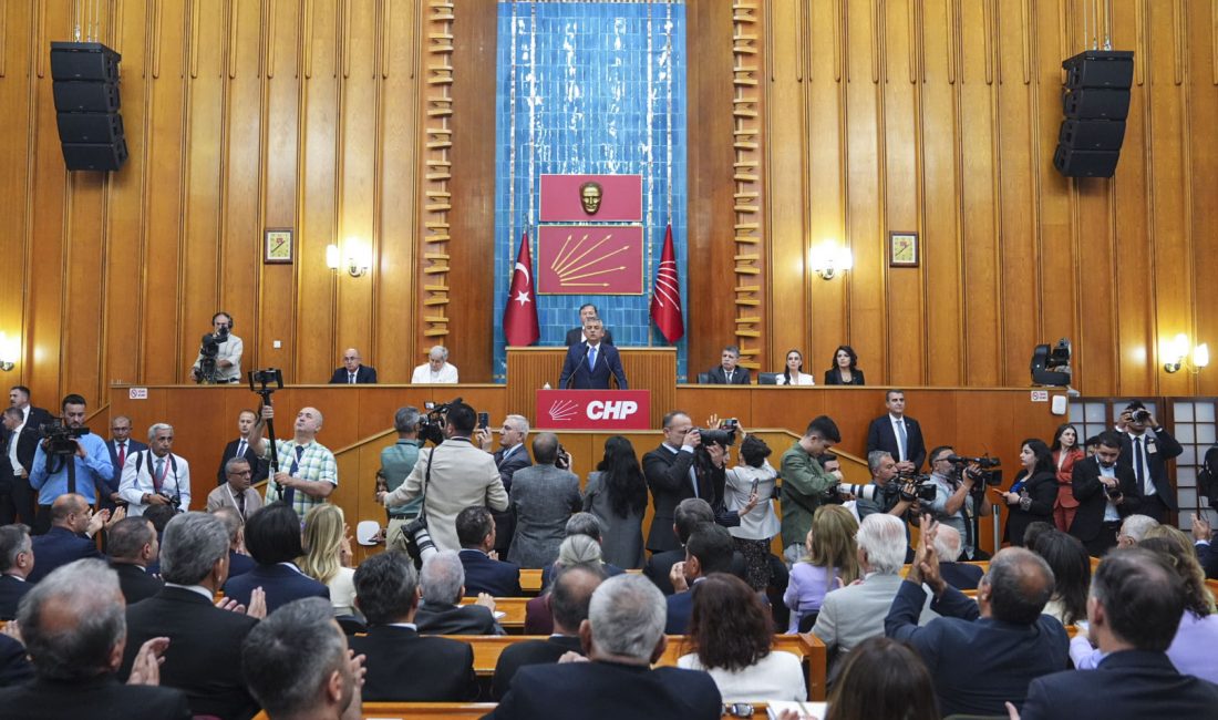 Wait, the raw text says: “Bu sözlerin ardından aralarında grup