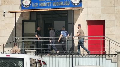 Kütahya’nın Gediz ilçesinde 14 yaşındaki bir kız çocuğuna şantaj ve