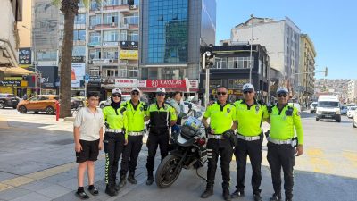 İzmir’de trafik kurallarını ihlal eden sürücülere uyguladığı tavizsiz cezalarla tanınan