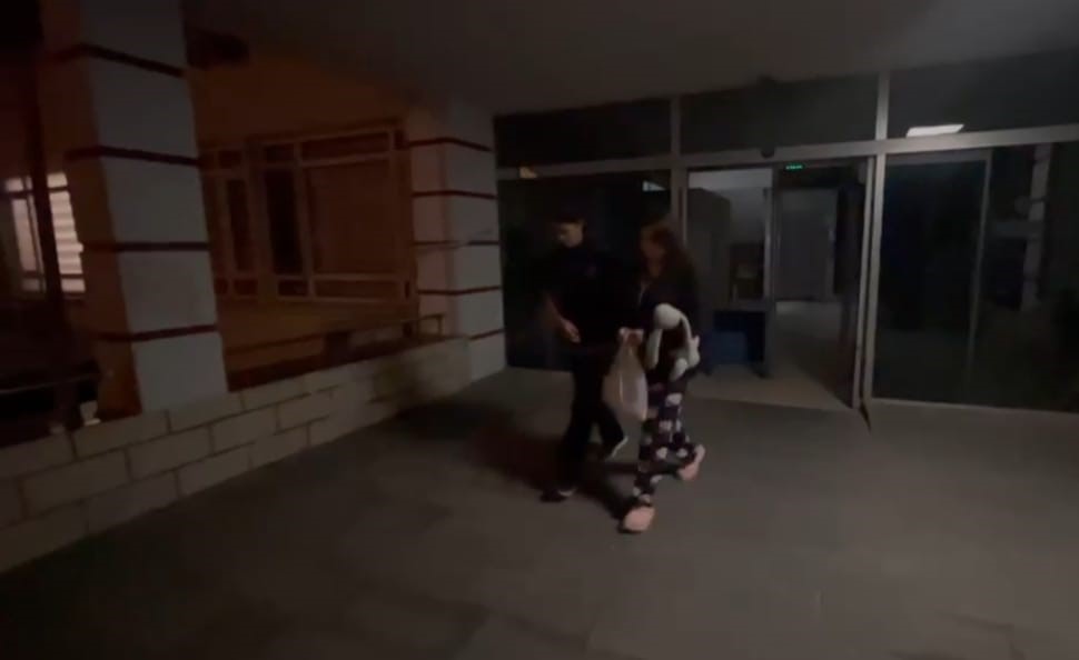 Adana’da uykudan uyanıp dehşet saçan 16 yaşındaki D.E., iki çocuk