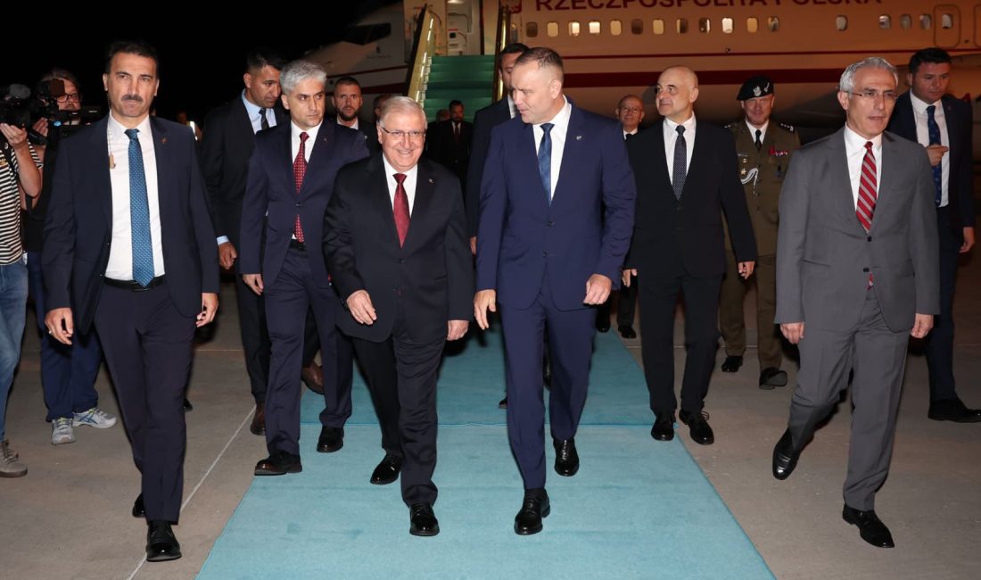 Polonya Cumhurbaşkanı Karol Nawrocki, Cumhurbaşkanı Recep Tayyip Erdoğan’ın daveti üzerine