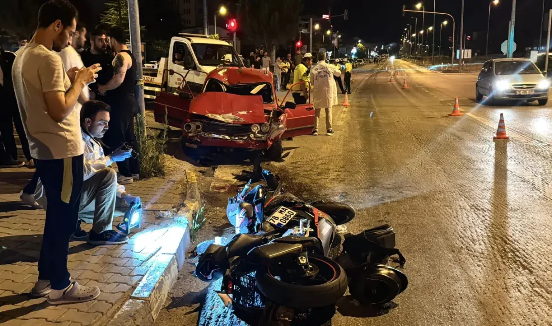 Karabük’te kırmızı ışık ihlali yapan bir otomobilin motosiklete çarpması sonucu