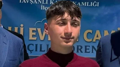 Kütahya’nın Tavşanlı ilçesinde meydana gelen feci motosiklet kazası tüm şehri