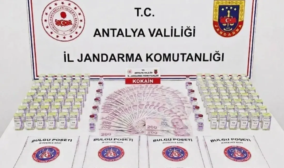 Antalya genelinde uyuşturucu satıcılarına yönelik gerçekleştirilen geniş çaplı jandarma operasyonunda