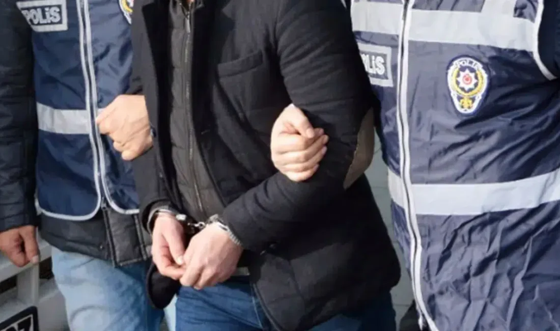 Sakarya’nın Erenler ilçesinde narkotik polisinin gerçekleştirdiği başarılı operasyonda, uyuşturucu ticareti
