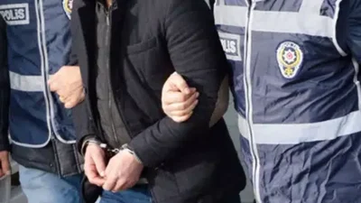 İstanbul Esenler’de bir banka ATM’sini zorlayarak açan ve içerisindeki yaklaşık