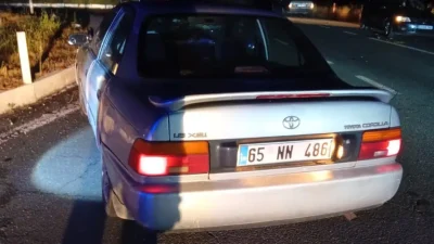 Elazığ’da iki otomobilin çarpışması sonucu meydana gelen feci trafik kazası