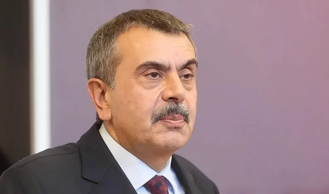 Milli Eğitim Bakanı Yusuf Tekin, Rize’den kendisine samimi duygularla mektup