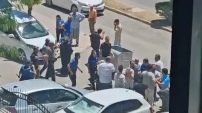 Adıyaman Adliyesi önünde iki grup arasında başlayan ve kısa sürede