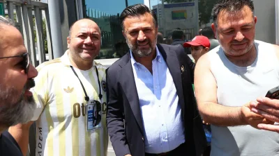 Fenerbahçe Olağanüstü Seçimli Genel Kurul Toplantısı’nda oy verme işlemleri büyük