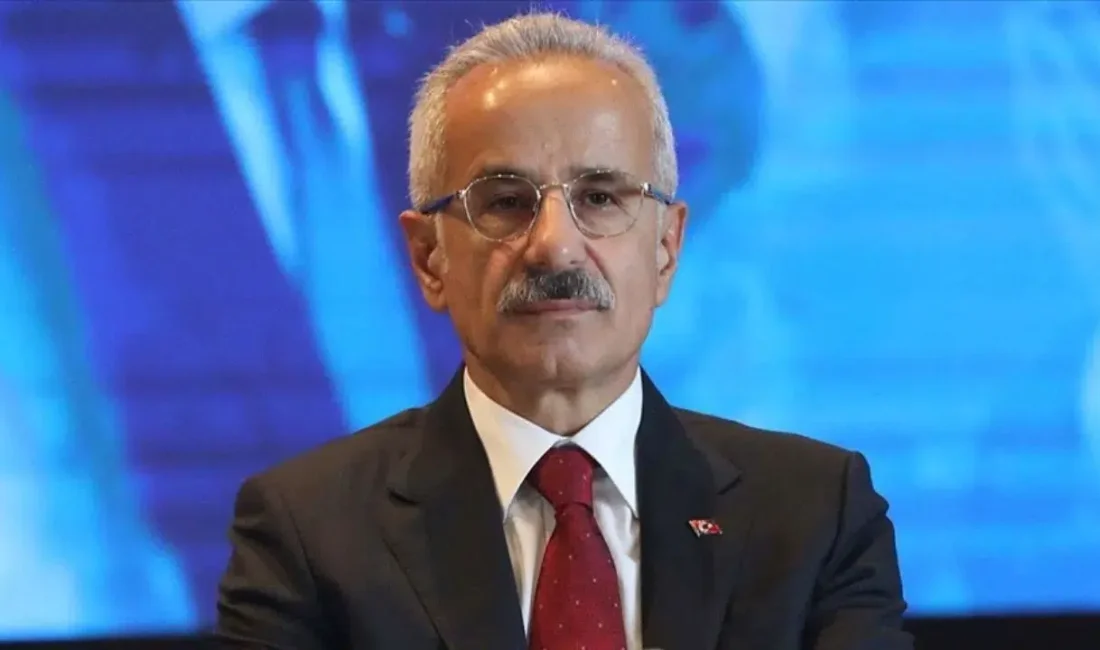 Ulaştırma ve Altyapı Bakanı Abdulkadir Uraloğlu, Babalar Günü dolayısıyla yayımladığı