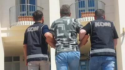 Muğla’nın Bodrum ilçesinde emniyet güçlerinin düzenlediği başarılı operasyonda, yüzlerce litre