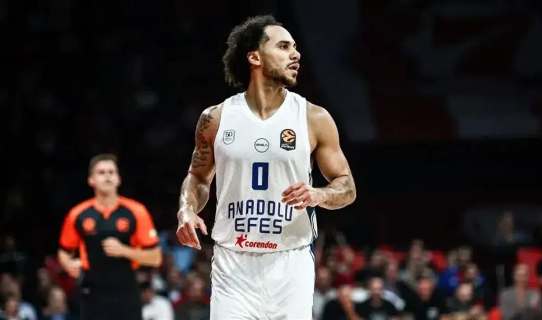 Anadolu Efes, 2018 yılından bu yana mavi-beyazlı formayı başarıyla terleten