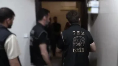 İçişleri Bakanlığı tarafından İzmir merkezli 12 ilde düzenlenen eş zamanlı