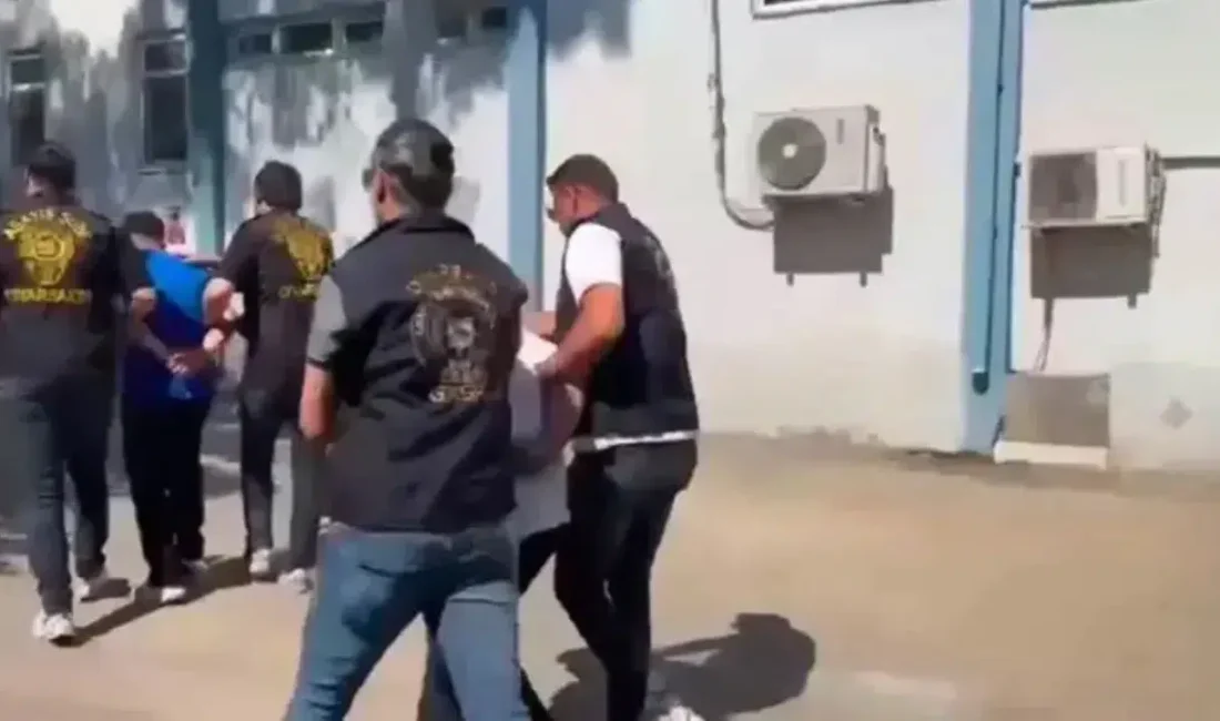 Diyarbakır’ın Sur ilçesinde gece yarısı bir banka şubesine düzenlenen silahlı