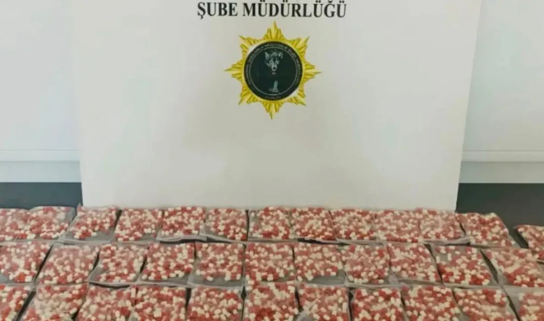 Samsun’da zehir tacirlerine yönelik gerçekleştirilen eş zamanlı operasyonlarda sıcak saatler
