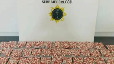 Samsun’da zehir tacirlerine yönelik gerçekleştirilen eş zamanlı operasyonlarda sıcak saatler