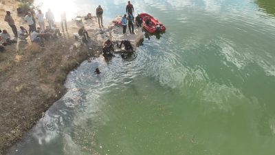 Siirt’te sıcak havanın etkisiyle serinlemek amacıyla Botan Çayı’na giren ve