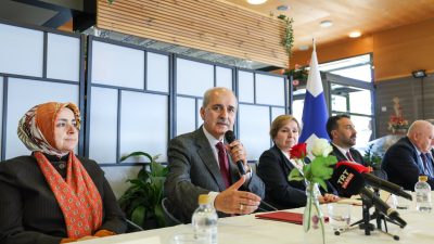 TBMM Başkanı Numan Kurtulmuş, resmi temaslarda bulunmak üzere gittiği Finlandiya’da
