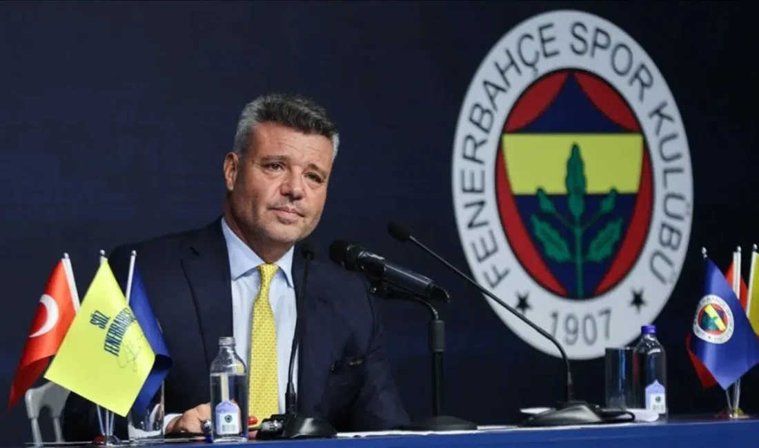 Fenerbahçe’de tarihi olağanüstü seçimli genel kurul tüm hızıyla devam ederken,