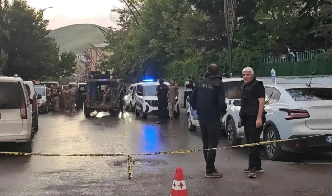 Muş’ta aile içi kavga sonrası kardeşini silahla yaralayıp eve kapanan