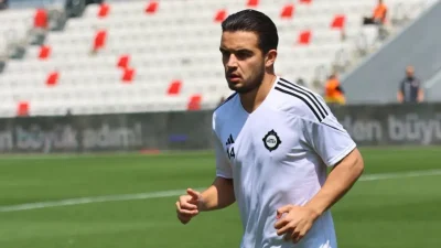 Nesine 3. Lig ekiplerinden Altay’da sıcak saatler yaşanıyor. Siyah-beyazlı ekibin
