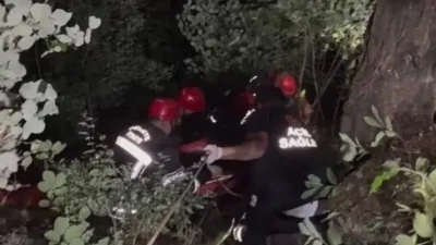 Osmaniye’de kontrolden çıkan bir otomobilin yaklaşık 100 metrelik uçuruma yuvarlanması