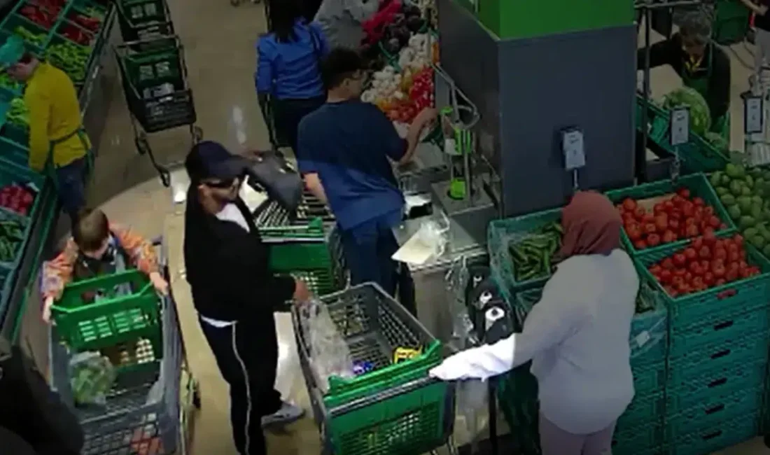 Başakşehir’de bir markette alışveriş yaptığı sırada içerisinde yüklü miktarda altın,