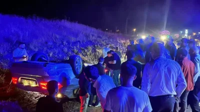 Bingöl-Diyarbakır karayolunda seyir halindeki bir otomobilin kontrolden çıkarak takla atması