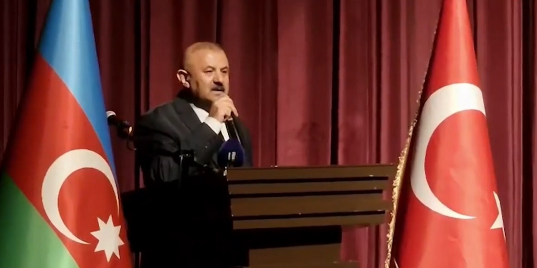 İSTAD ve TADEF'ten Azerbaycan’ın 108. Bağımsızlık Yıl Dönümü Kutlaması İSTAD ve TADEF'ten Azerbaycan’ın 108. Bağımsızlık Yıl Dönümü Kutlaması