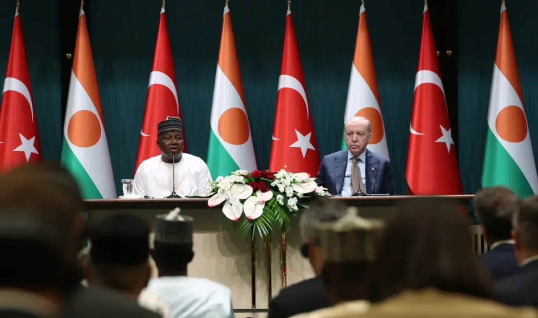 Cumhurbaşkanı Recep Tayyip Erdoğan ile Nijer Cumhurbaşkanı Abdurrahman Tchiani’nin huzurunda