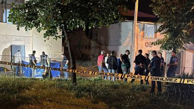 Bursa’nın Yıldırım ilçesinde sokak ortasında meydana gelen kan dondurucu olayda,