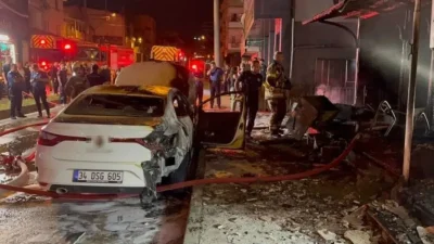 Bursa’nın Osmangazi ilçesinde bir mobilya dükkanının deposunda çıkan yangın büyük