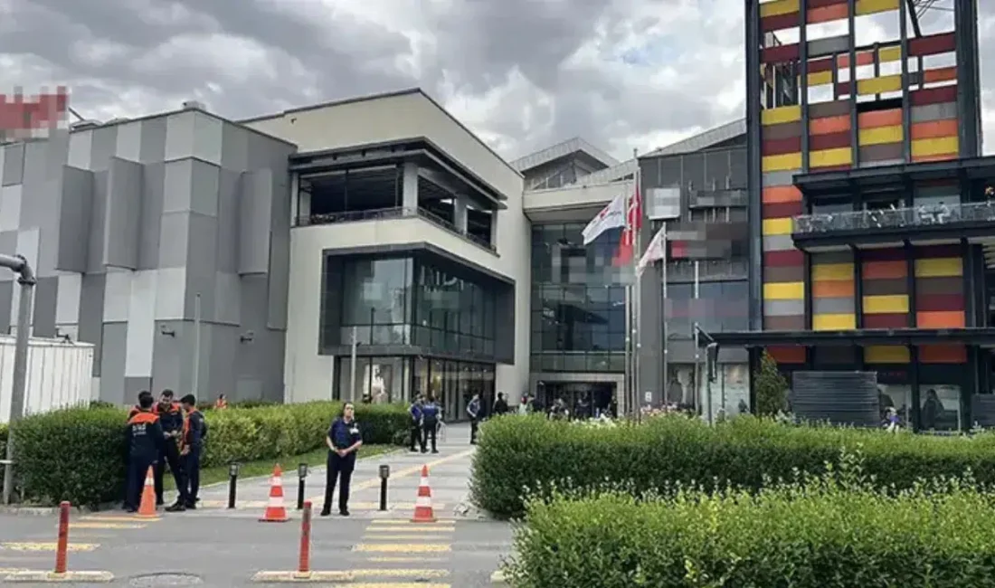 Kayseri’de bir alışveriş merkezinde “canlı bomba” olduğu yönündeki ihbar üzerine