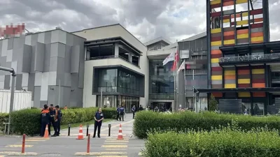 Kayseri’de bir alışveriş merkezinde “canlı bomba” olduğu yönündeki ihbar üzerine