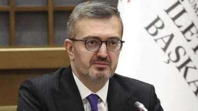 Cumhurbaşkanlığı İletişim Başkanı Burhanettin Duran, ömrünü İslam bilim tarihine adayan