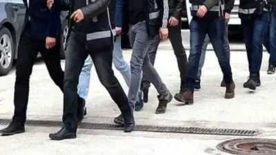 İstanbul merkezli 27 ilde gerçekleştirilen büyük siber dolandırıcılık operasyonunda sıcak