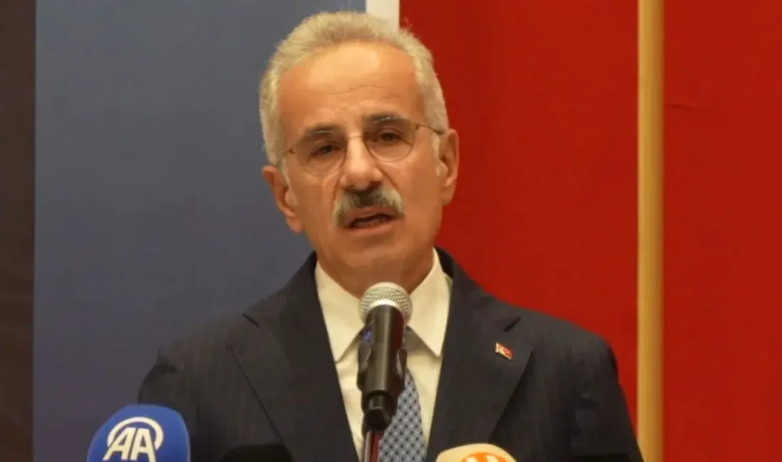 Ulaştırma ve Altyapı Bakanı Abdulkadir Uraloğlu, Gümüşhane’de katıldığı kritik toplantıda