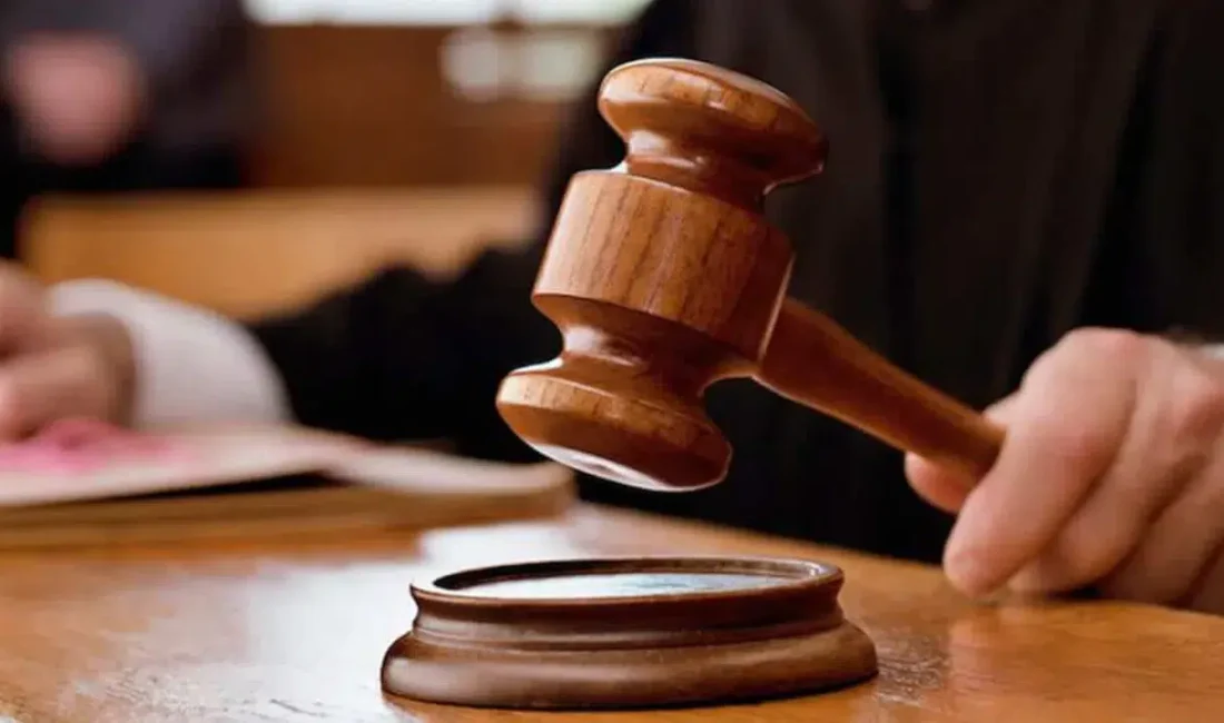 Adana’nın Sarıçam ilçesinde uyuşturucu ticareti yapmaktan tutuklu yargılanan sanığın davasında