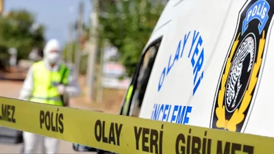 Kocaeli’nin Körfez ilçesinde sabah saatlerinde yürüyüşe çıkan vatandaşlar, parkta gördükleri